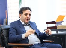 برگزاری کارهای علمی و کاربردی برای دانشجویان مسیر را برای ورود به بازار کار تسهیل می کند