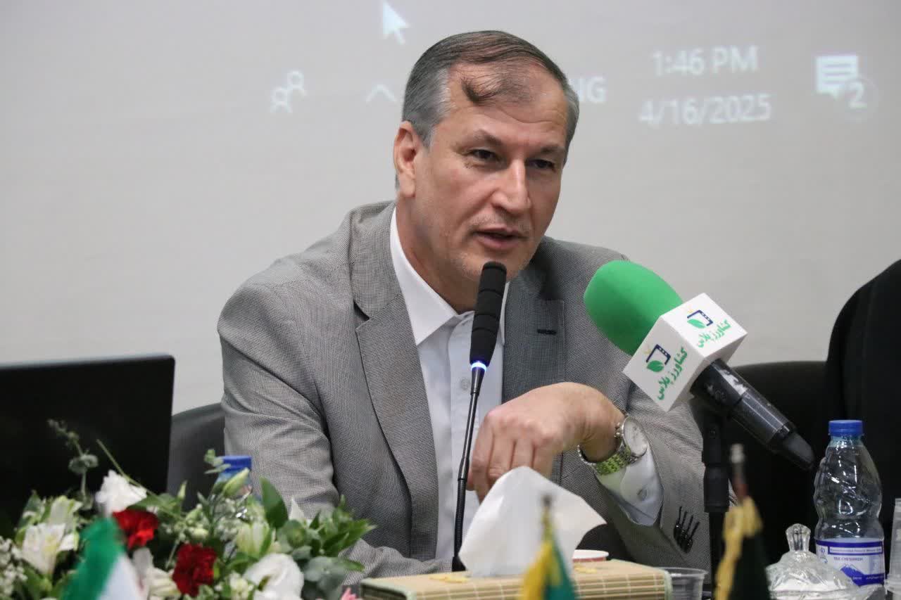 تاکید معاون وزیر جهاد کشاورزی بر تولید محصول سالم در پی تغییر استانداردهای جهانی