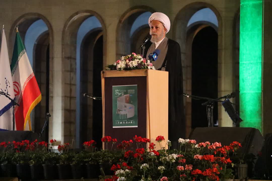 امروز درک عمیق اشعار سعدی نیاز جامعه است