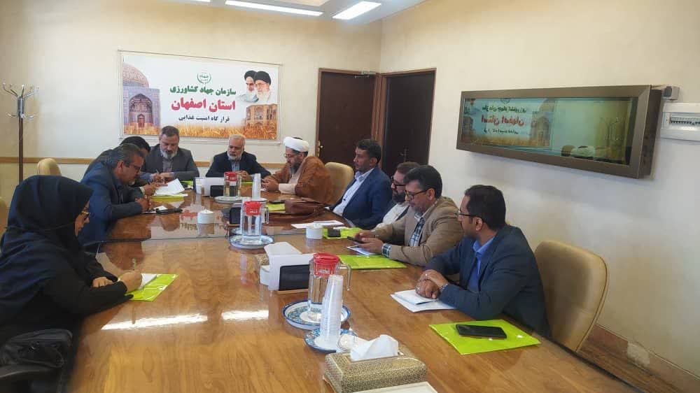 روابط عمومیها باید در حل مسائل کشاورزی نقش فعال داشته باشند