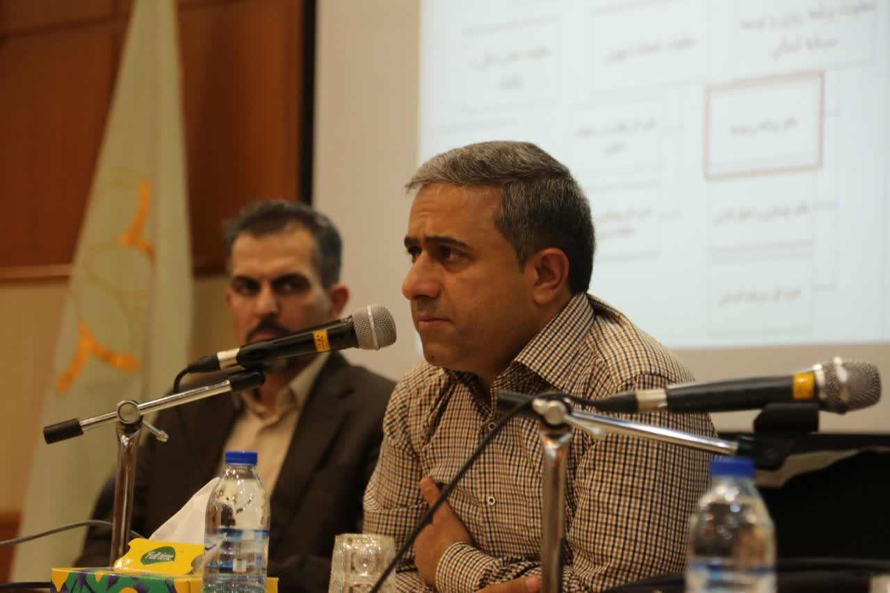 نخستین نشست آموزشی تشریح و تبیین نرم‌افزارها و فعالیت‌های اداره کل برنامه‌وبودجه شهرداری شیراز برگزار شد