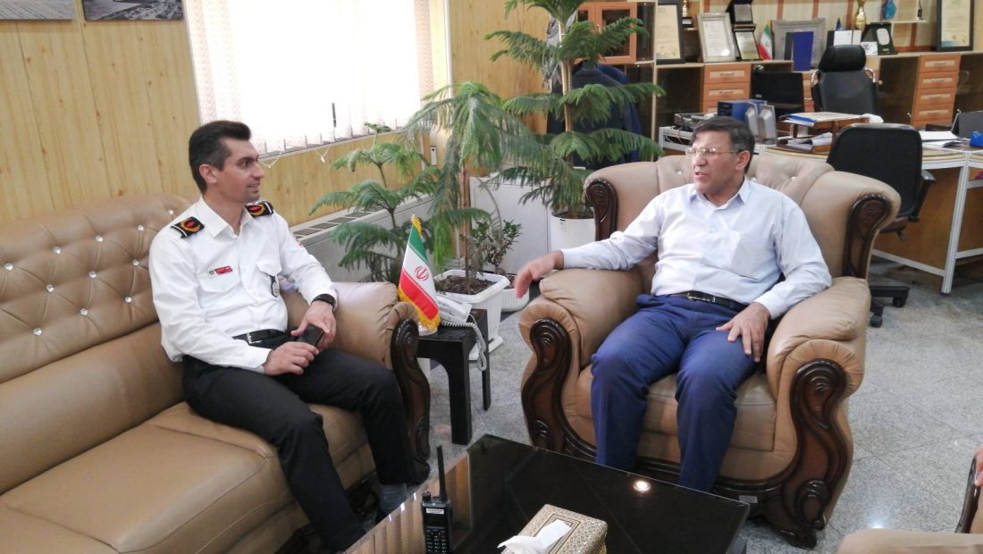 دیدار مدیر مخابرات منطقه فارس با رییس سازمان آتشنشانی و خدمات ایمنی شهرداری شیراز