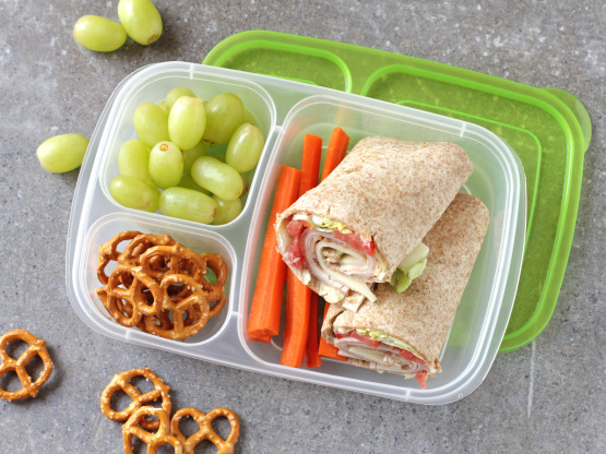 اهمیت میان وعده در برنامه غذایی کودکان