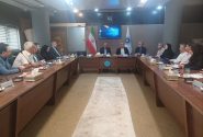 جلسه هم‌اندیشی معاون ارزیابی کیفیت سازمان ملی استاندارد ایران با روسای تشکل ها و فعالان اقتصادی استان فارس