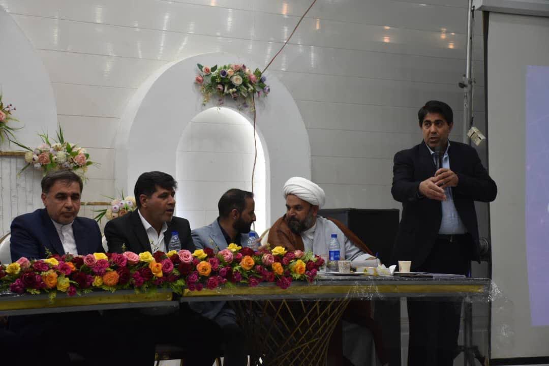 رفع چالشها و حل  مشکلات صنعتگران شهرستان های مرودشت ، ارسنجان و پاسارگاد در بخش سیدان