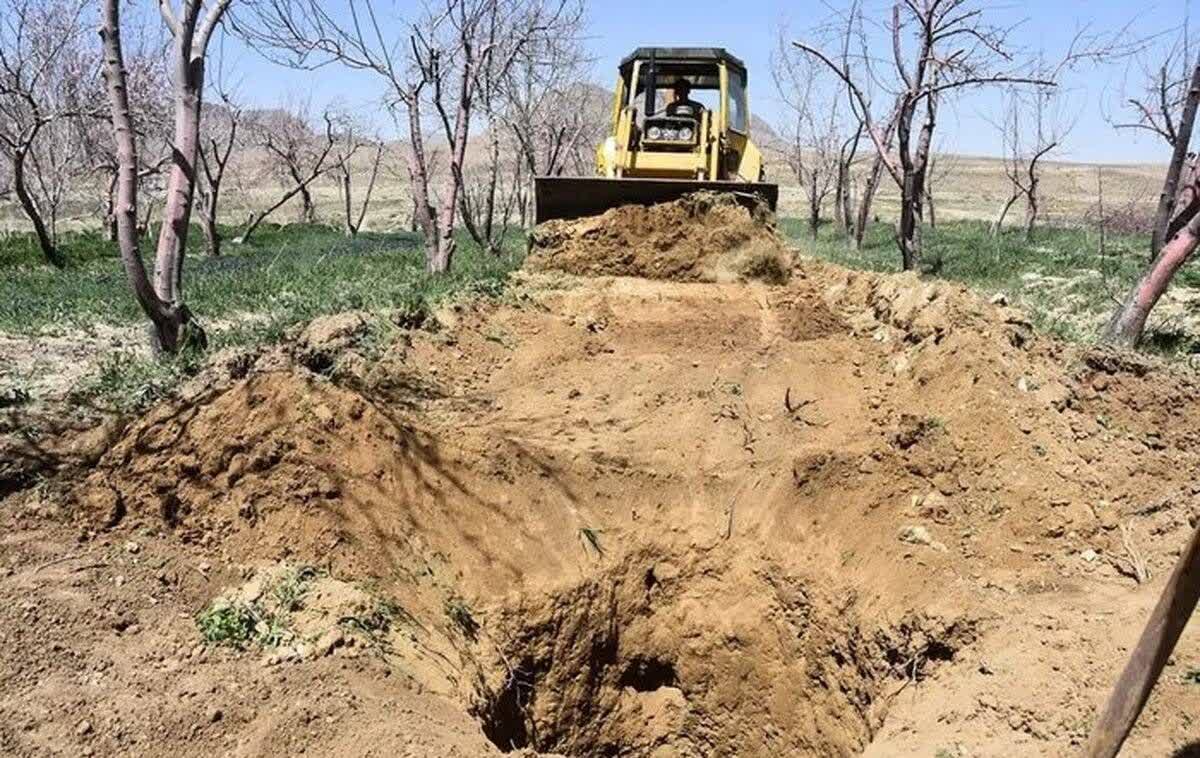 اهتمام جدی در مقابله با برداشت غیرمجاز از منابع آب در اقلید