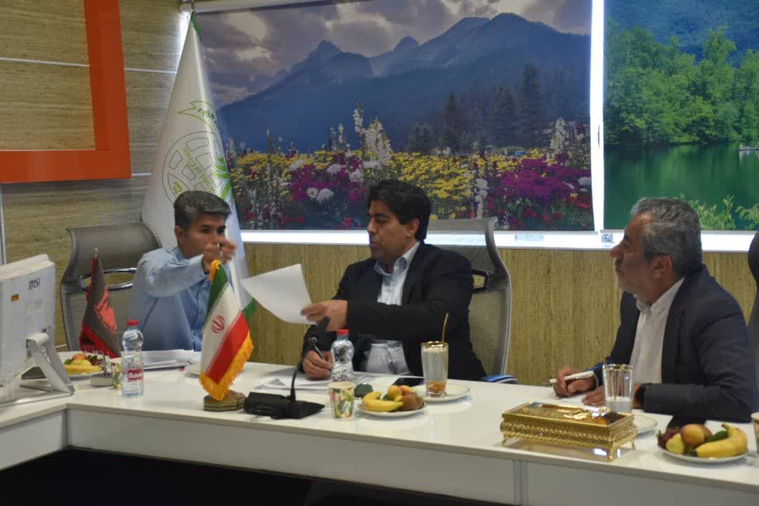 تاکید مدیرکل صمت فارس برگره گشایی از موانع تولید و افزایش سرمایه گذاری در فارس