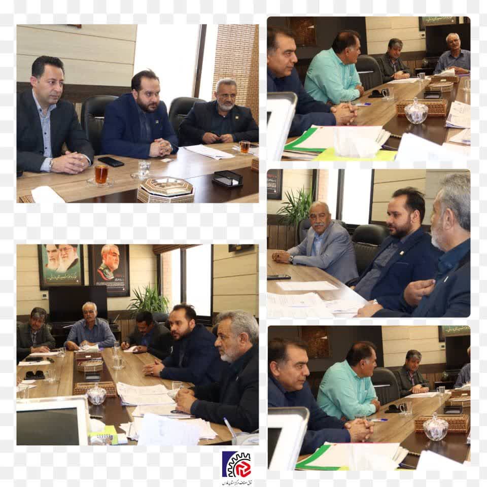 برگزاری نشست مشترک اتاق اصناف مرکز استان فارس با اداره دامپزشکی شیراز/ تعامل برای آموزش تخصصی موضوعات دامپزشکی به اصناف شیراز