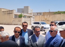 بازدید نماینده کازرون و کوهچنار از کتابخانه مرکزی کازرون