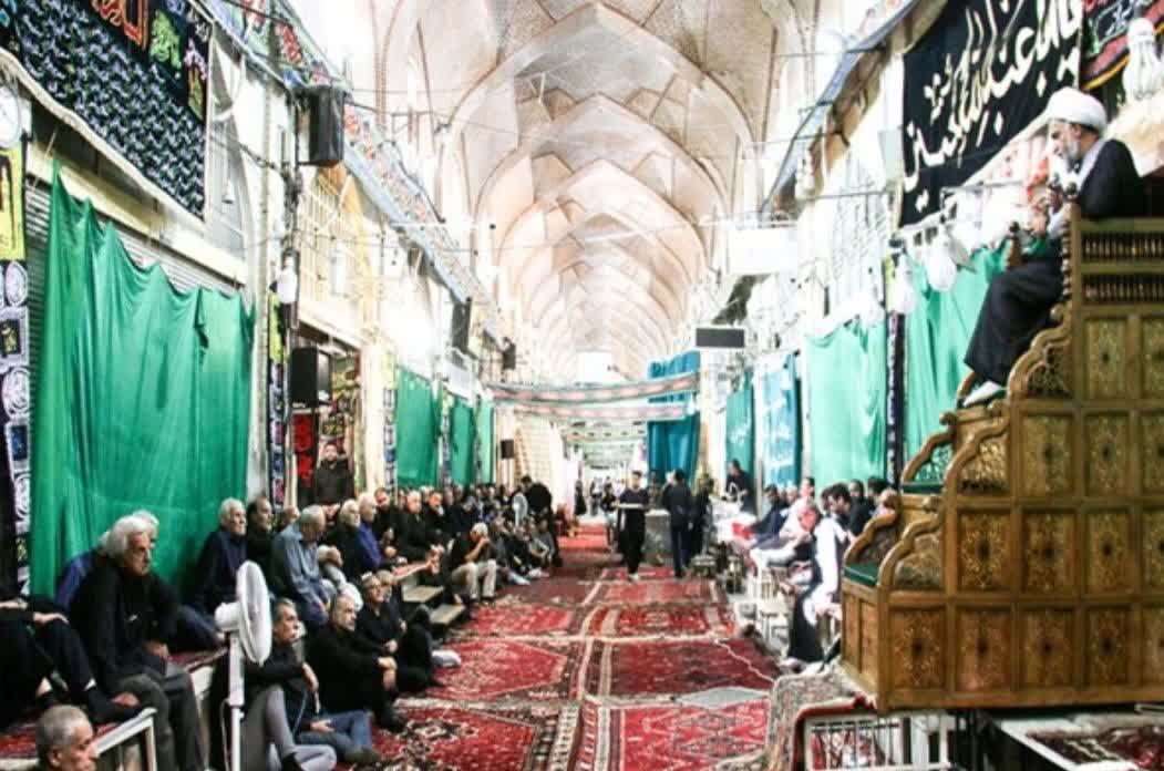 ایجاد فضای عاشورایی در بازارهای فارس/ اصناف در خط مقدم ترویج شعائر حسینی