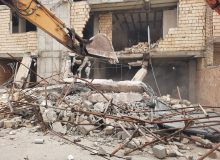 اجرای حکم کمیسیون ماده ۱۰۰ و تخریب سه مورد ساخت‌وساز غیرمجاز در محله کوشک میدان با دستور قضایی