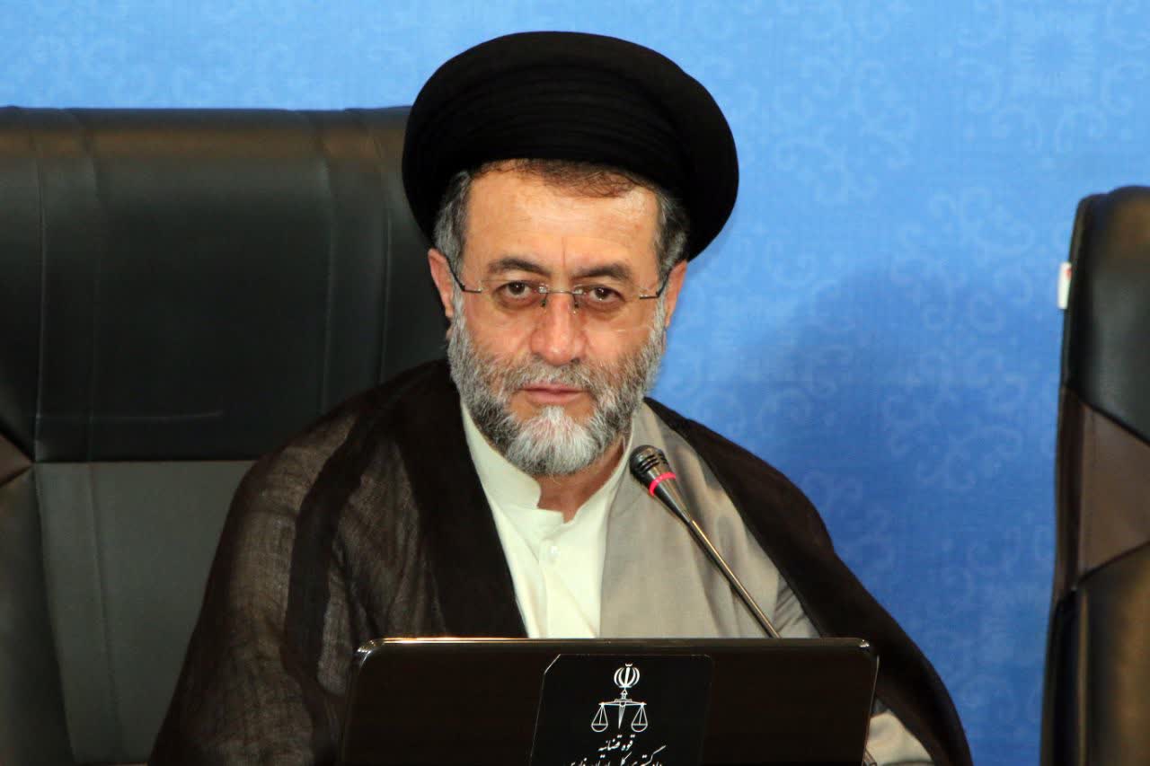 جایگاه والای قضات زن و مشارکت فعال آنان در تمامی عرصههای شغلی نمایان گر پویایی دستگاه قضایی است