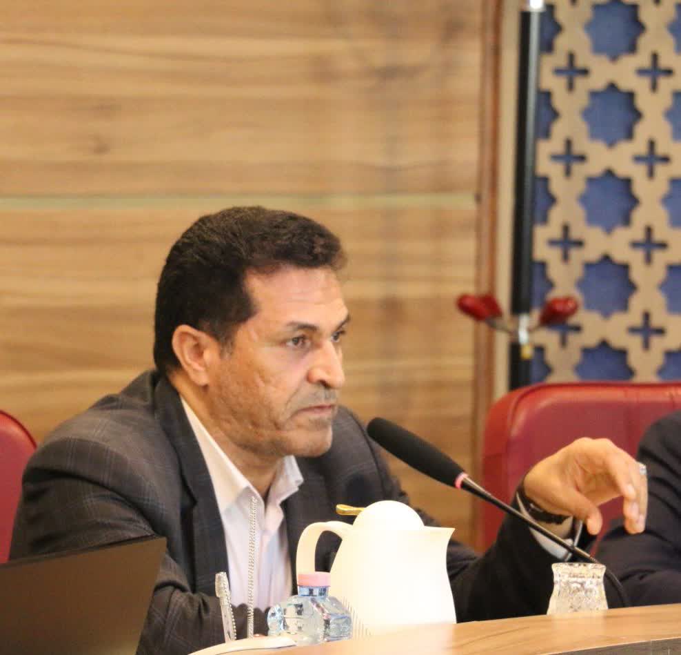 مدیر عامل شرکت برق منطقهای فارس، شهروندان را به مصرف بهینه برق در روزهای گرم پیش رو فراخواند