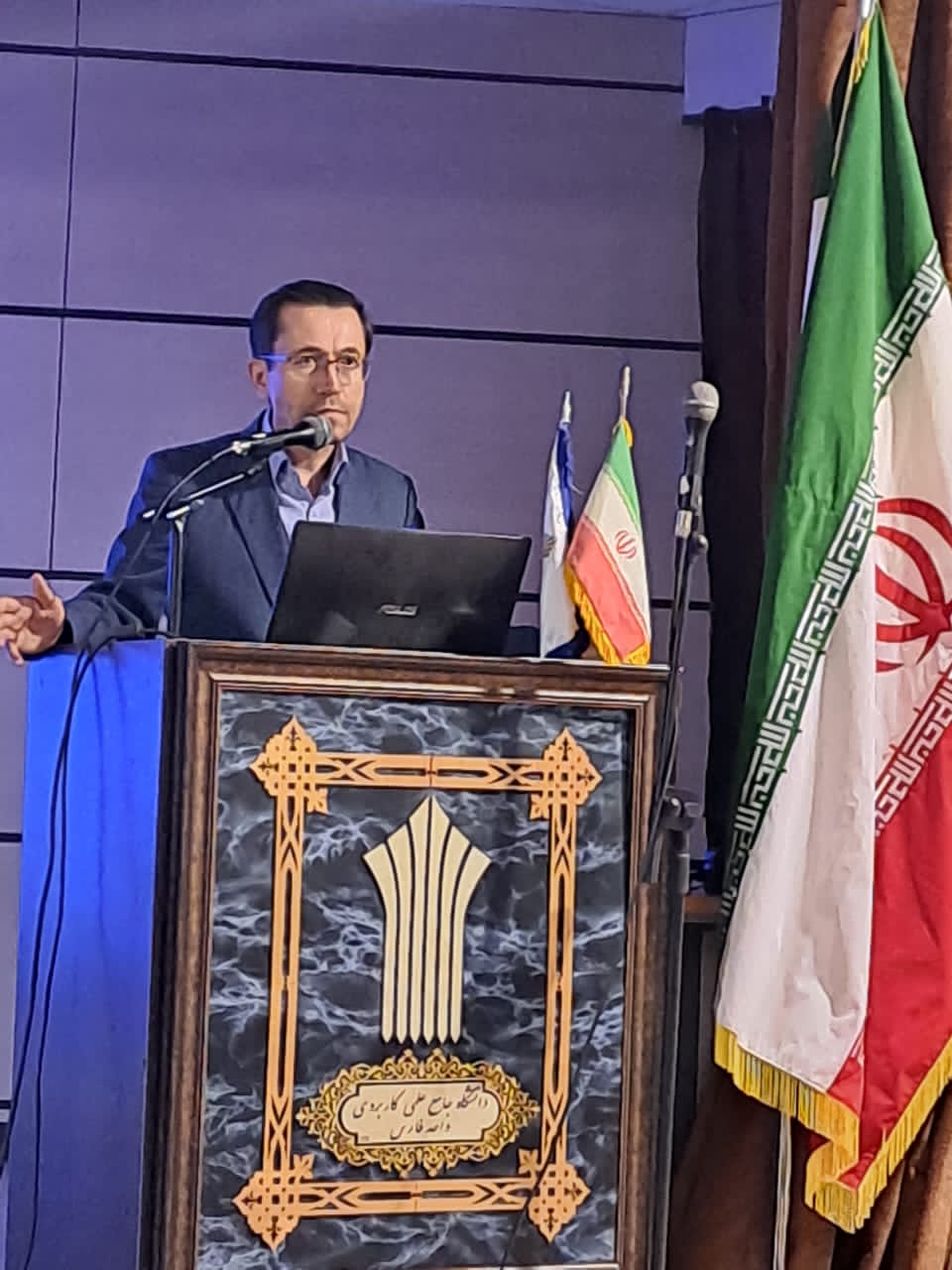 کشور نیاز به رشته هایی دارد که بازار کار داشته باشد