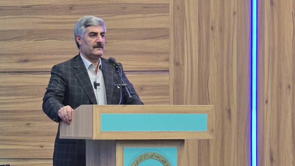 اجرای ۷۰ کیلومتر شبکه فاضلاب در شیراز و راه اندازی مخازن آب شرب در ورودی صدرا به مناسبت هفته دولت