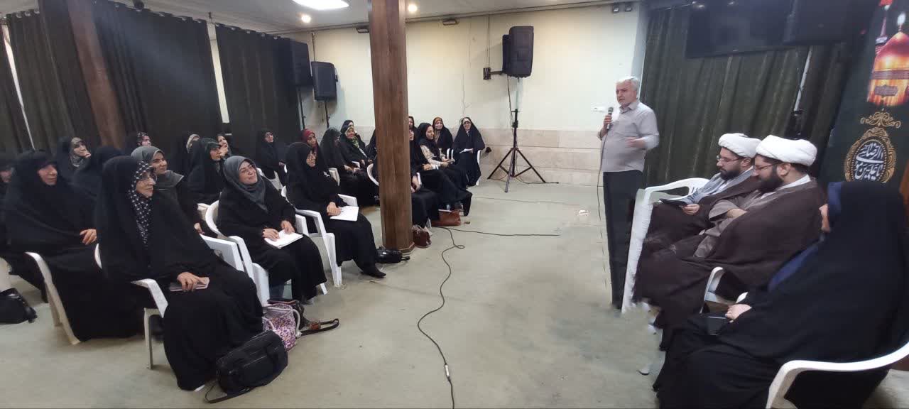 ایفای نقش بانوان در برنامه‌های ملی و مذهبی 