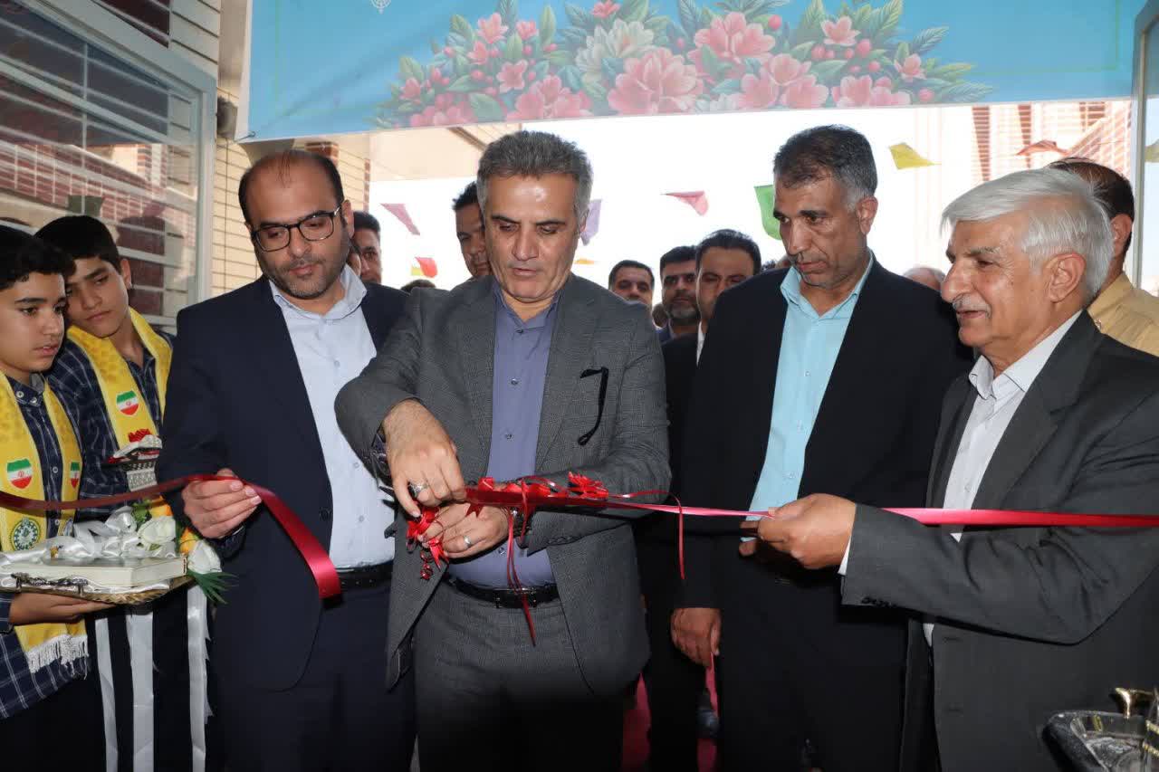 افتتاح آموزشگاه ۱۲ کلاسه ی زنده یاد ابوالقاسم مصلح شیرازی