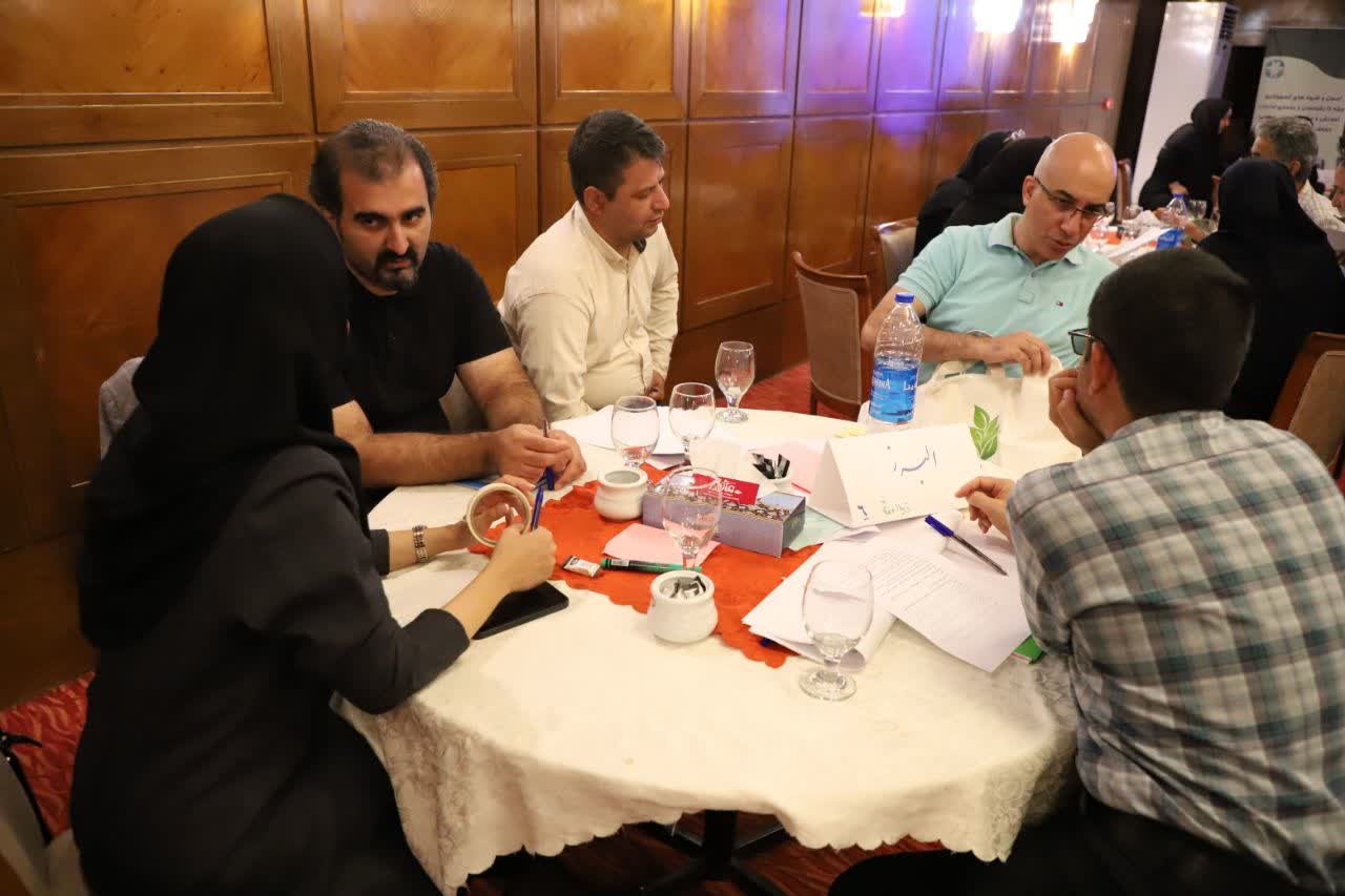 تأکید مدیرکل مشارکتهای مردمی بر نقش تشکلها و اجرای سند ارتقای فرهنگ محیط زیست در فارس