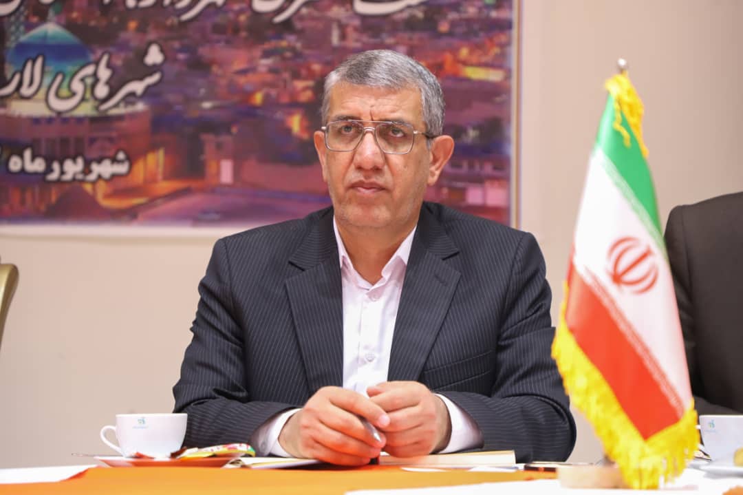 شهردار لار با بیشترین رای نماینده استان فارس در اتحادیه شهرداری های کشور شد