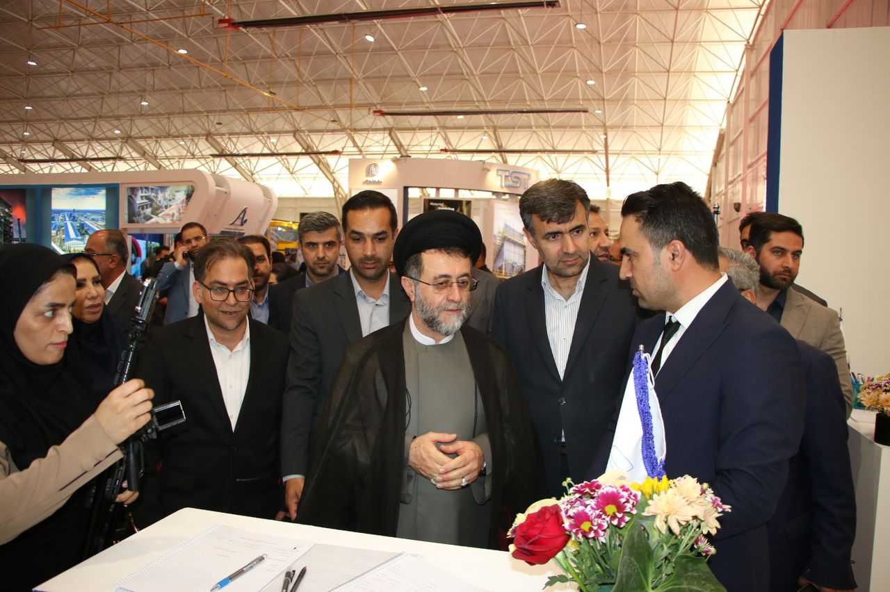 حمایت جدی از سرمایهگذاری و توسعه صنایع در استان ادامه دارد