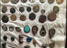 کشف مقادیر زیادی اشیاء عتیقه و تاریخی در شهرستان داراب