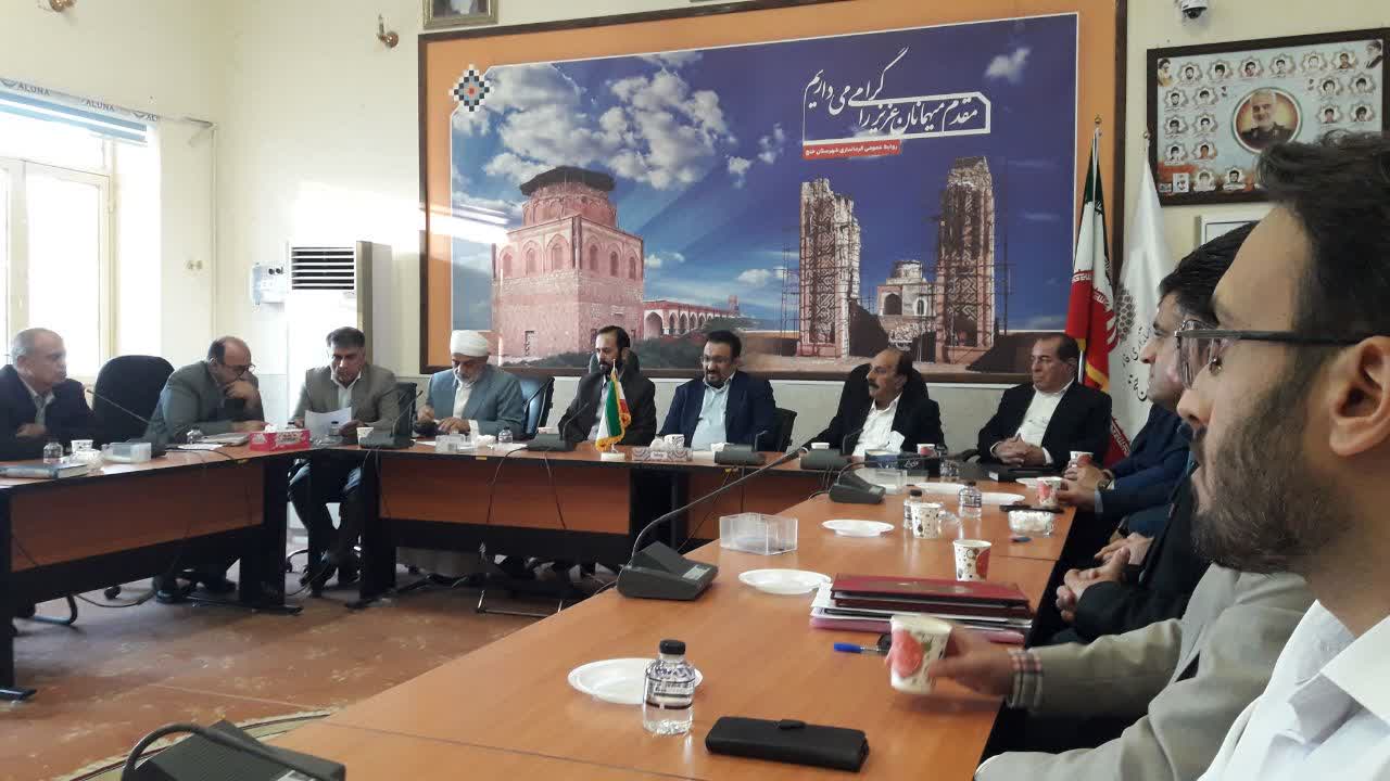 نشست شورای خیرین بنیاد حامیان دانشگاه پیام نور فارس با حضور سرپرست دانشگاه پیامنور استان