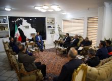 دیدار مدیرکل و فعالان راهداری و حمل ونقل جاده ای با استاندار فارس به مناسبت هفته حمل‌ونقل