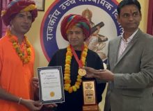 حمایت خانه هنر ستایش شیراز از حضور هنرمندان ایرانی در نمایشگاههای هند