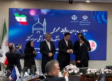 ۲ لوح تقدیر به روابط عمومی دانشگاه علوم پزشکی شیراز اهدا شد