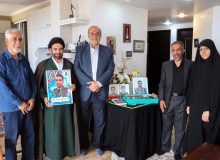 دیدار مدیرکل بنیاد شهید فارس با خانواده شهید مدافع امنیت امین سلیمی