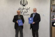 امضا تفاهم‌نامه همکاری شهرداری و دانشگاه شیراز برای تقویت رویکرد علمی در مدیریت شهری