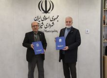 امضا تفاهم‌نامه همکاری شهرداری و دانشگاه شیراز برای تقویت رویکرد علمی در مدیریت شهری