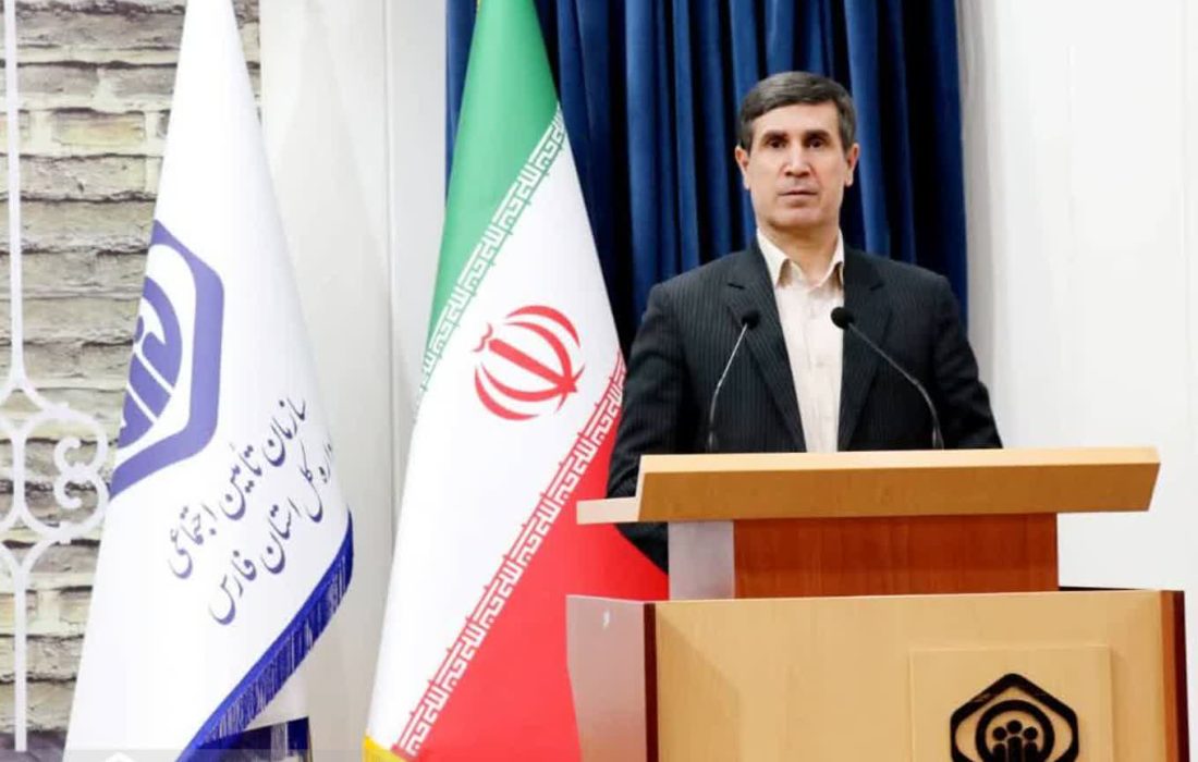 تمرکز بر تقویت ارتباطات مردمی و توسعه مشاوره کارگاهی و آموزش مخاطبین سازمانی