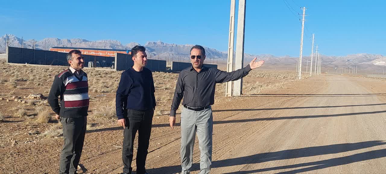 شهرک صنعتی ارسنجان بستر ساز توسعه صنعتی،ایجاد اشتغال پایدار و جذب سرمایه گذار در شهرستان است