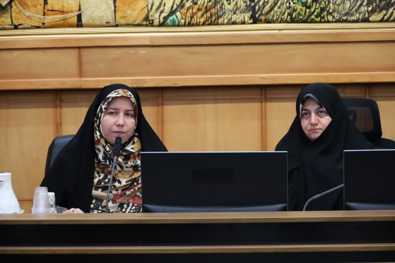 آموزش و پرورش در اولویت برنامه‌های دفتر امور بانوان استانداری فارس قرار دارد